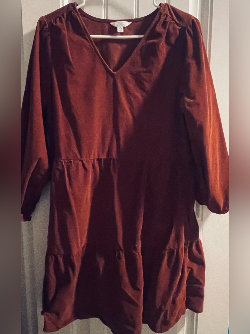 Time and Tru XS Brown Rust Tiered V Neck Long Sleeve Dress Women’s